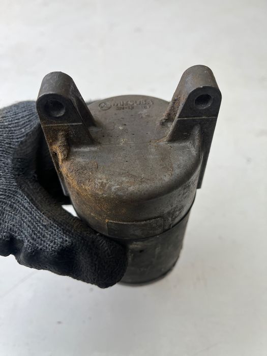 Rozrusznik Honda nx 650 dominator