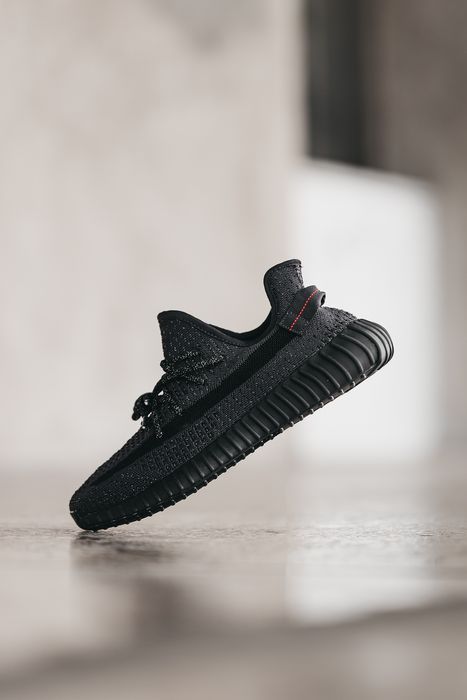 Кросівки Кроссовки Yeezy Boost 350 V2 Black повсякденні