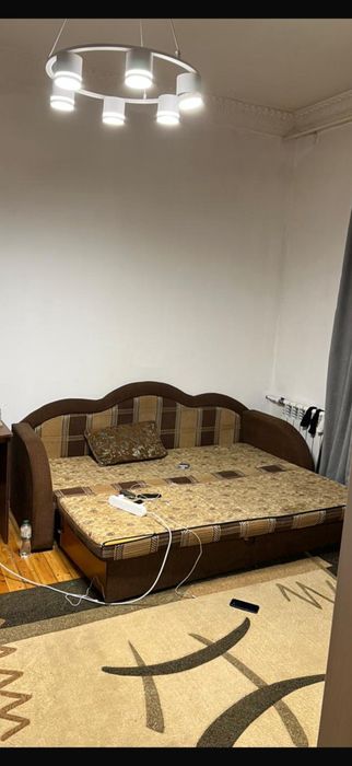 Продам диван район БШ самовивіз