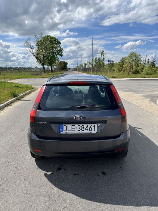 Ford Fiesta 2004