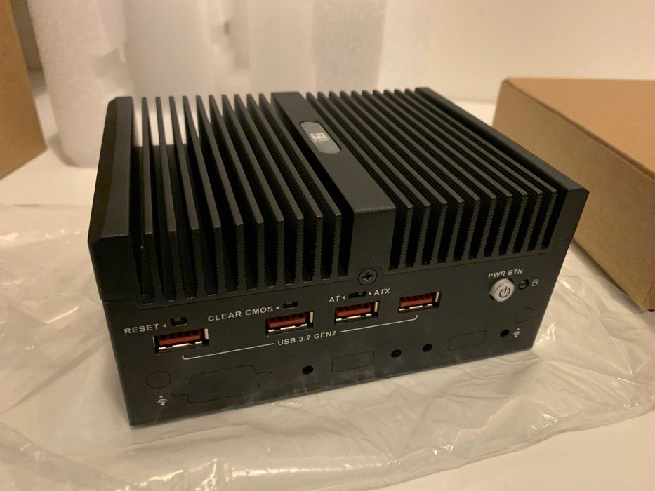 Komputer przemysłowy IEI ulbx-260-ehl-jc-r10 Pasywne chłodzenie, 2xLAN