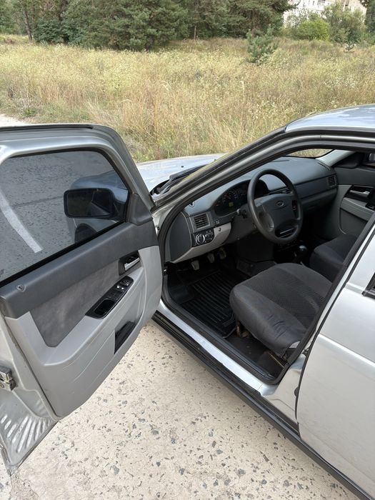 Лада пріора 1.6 16v газ/бензин