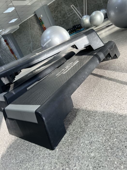 Степ платформи для фітнесу