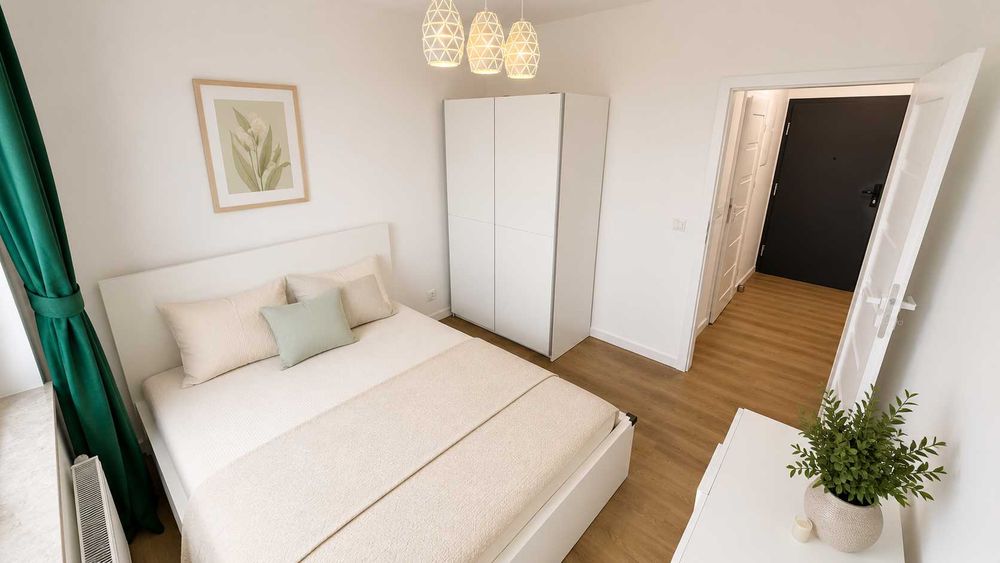 Wynajmę Piękne Mieszkanie 43m2, 2 Pokoje, Balkon, Wysoki Standard / Krzyki
