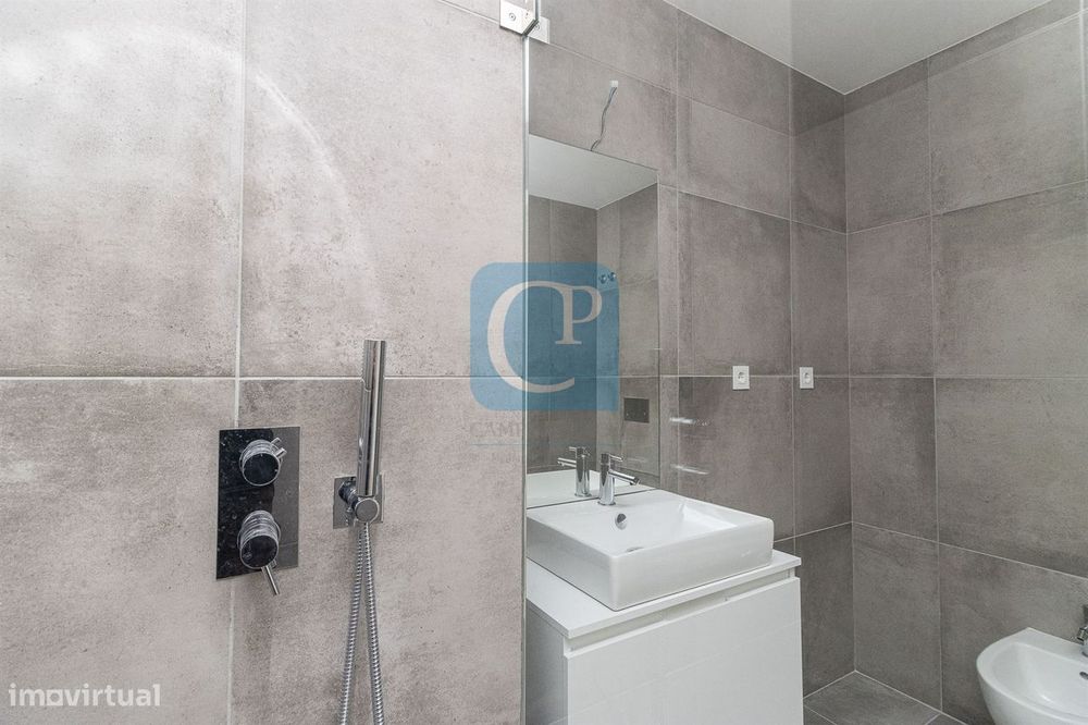 Apartamento T1 novo com varanda - Empreendimento Agra Campus