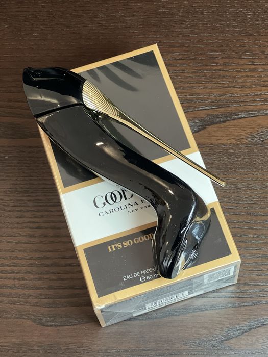 Carolina Herrera Girl Parfum Каролина Херера женские парфюми духи жінк