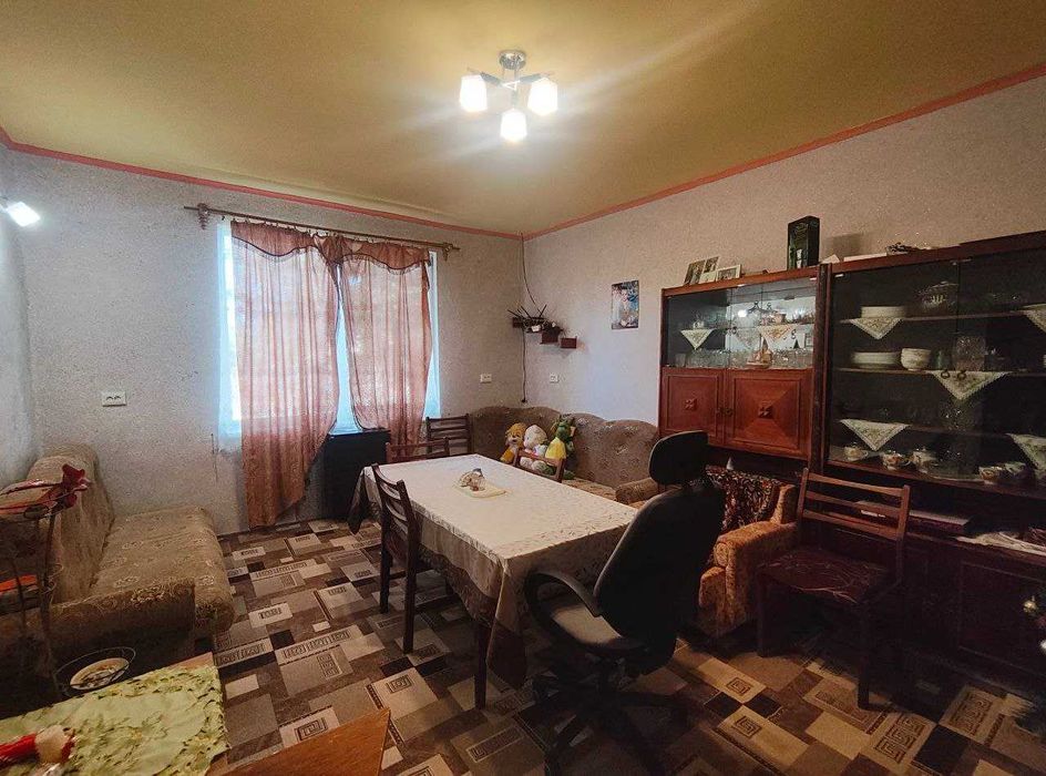 Продам будинок в смт. Вилок