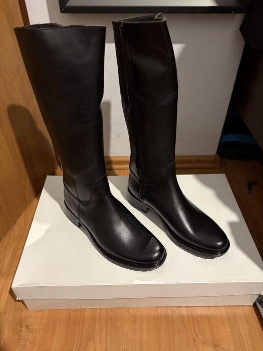 Czarne kozaki damskie r. 39