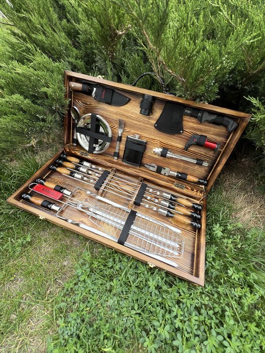 Набір Шампурів у дерев‘яному кейсі Max Lux