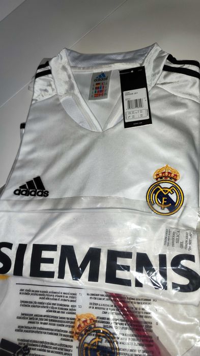 Real Madrid 2004/05 | Vintage Rara Siemens