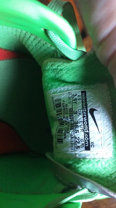 korki NIKE MERCURIAL r.35,5 dł.wkł. 22,5cm.