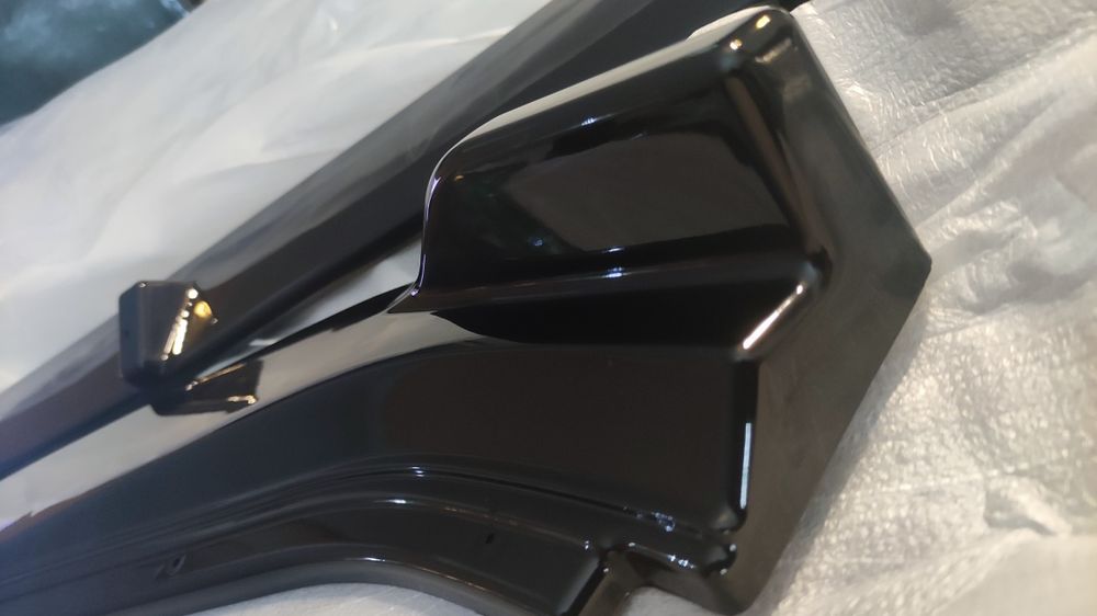 Lip VW Golf MK7 e MK7.5 em preto brilhante (novo)