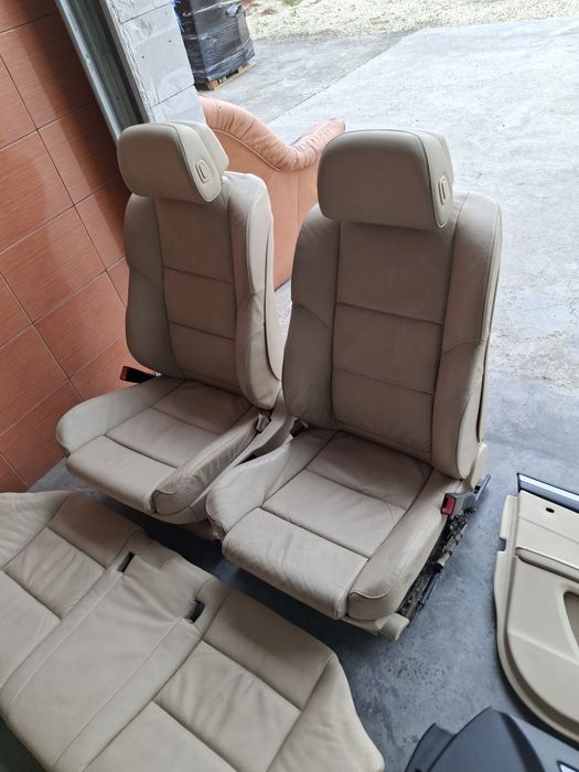 Zestaw Fotele Boczki Kanapa Sportsize BMW E61 LIFT Komplet Jasne Skóra
