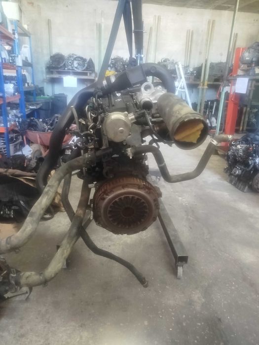 Motor 1.5dci K9K 722 com arranque atras