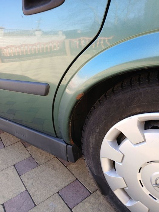 Опель астра 1.4 газ один власник