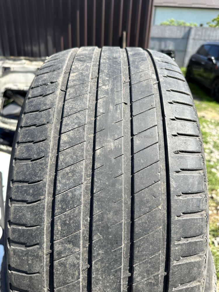 Резина Мишелин 275/45R20: 1 500 грн. - Автошини Комунар на Olx