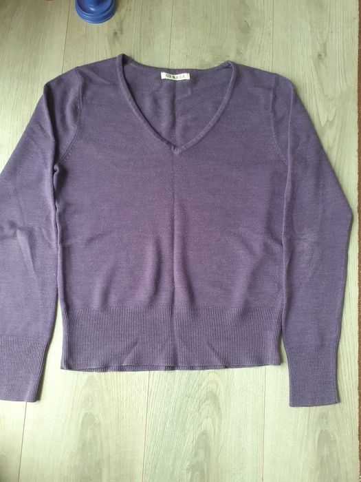 Sweter damski w szpic