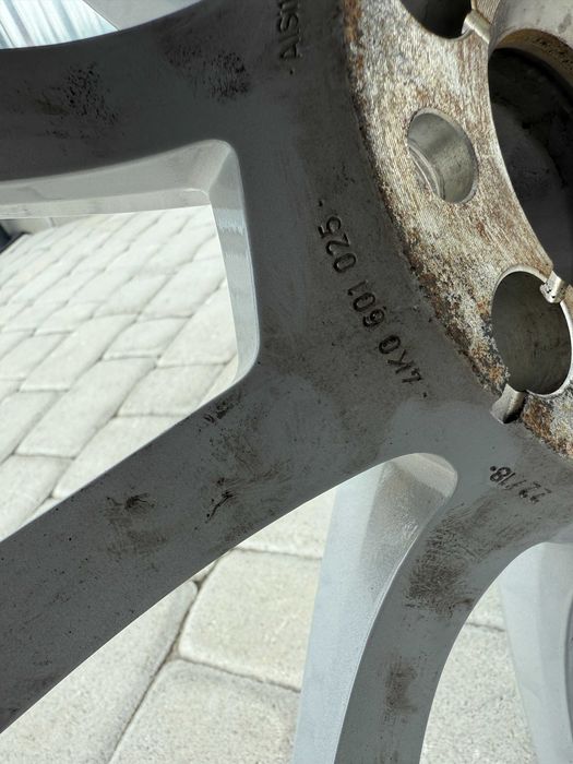 Диски Audi R17 5x112 7,5J ET36 A6 C7 C8 Mercedes GLC C  Skoda Seat VW