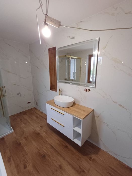 Wykończenia :Sufity/Gładzie/Malowanie/Elektryka/Kafelkowanie