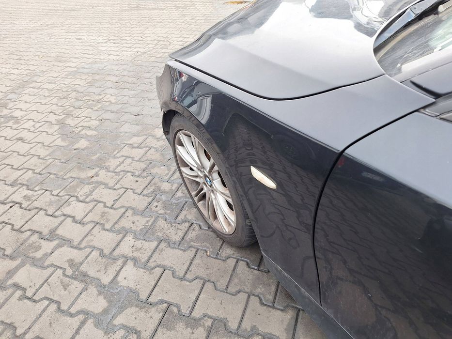 bmw 5 e60 e61 lci carbonschwarz metallic 416 granatowy błotnik przód lewy