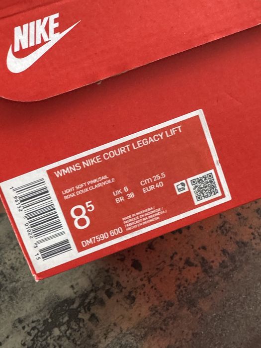 Продам кросівки Nike (нові) ОРИГІНАЛ