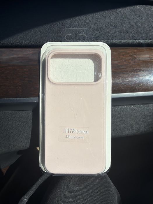 Чохол на Iphone 17 pro max