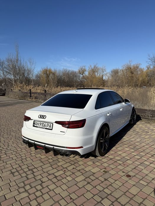 Audi A4 B9 Quattro S-line  | Ідеальний стан
