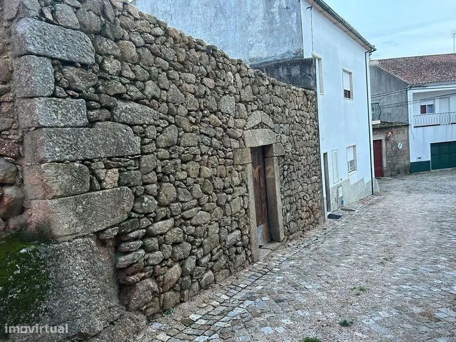 Casa para Recuperação em Escalos de Baixo, Castelo Branco