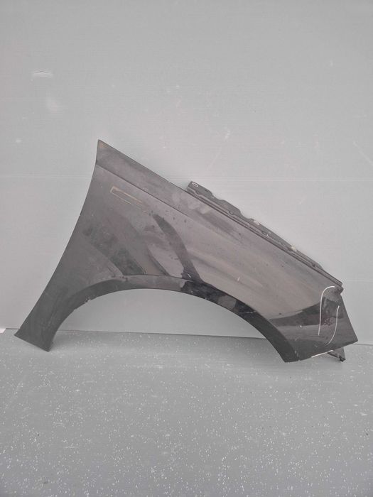 Blotnik PEUGEOT 308 II 2 T9 13-21r przedni prawy