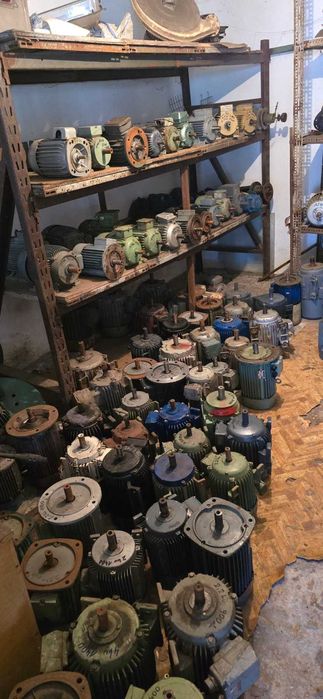 Silniki elektryczne różne rodzaje motoreduktory przekładnie Myszków