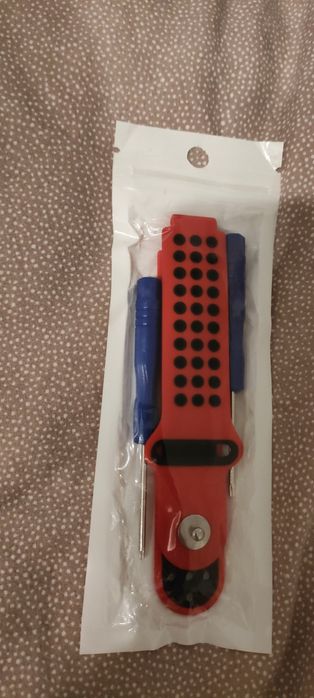 Pasek do zegarka + 2 śrubokręty gwiazdkowe