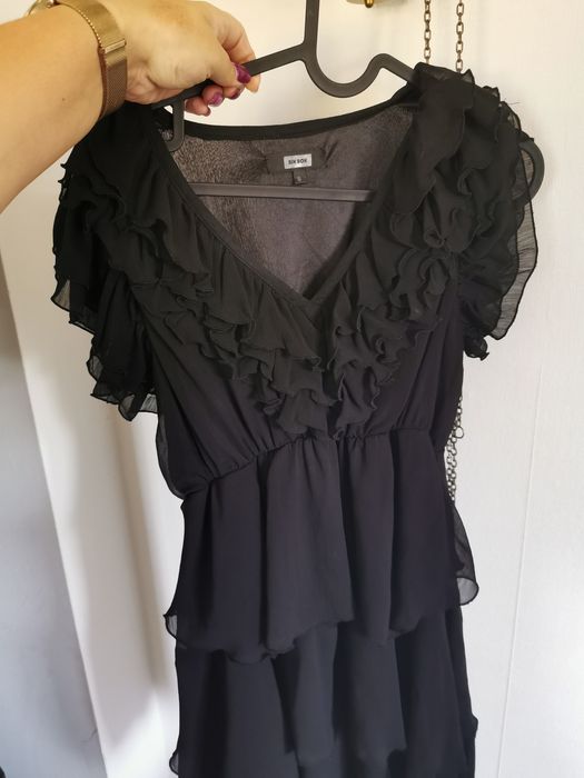 Czarna sukienka r. S