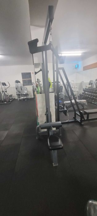 Puxada Vertical Lat Pulldown (2,23m) Robusta
