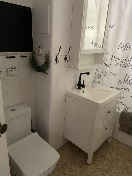 Quarto muito bem localizado em lisboa