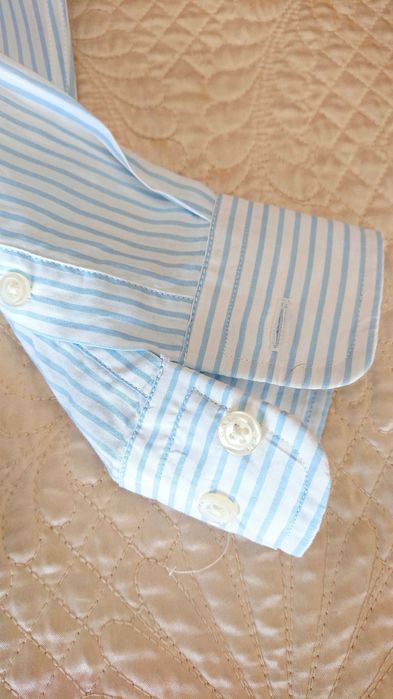 camisa gant 5-6 anos como nova