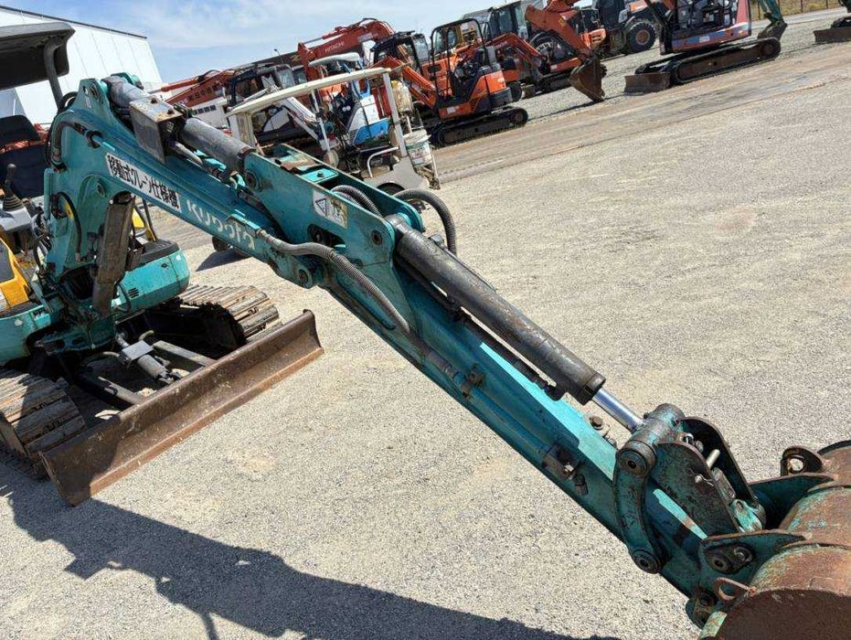 Гусеничний екскаватор KUBOTA U-35-5