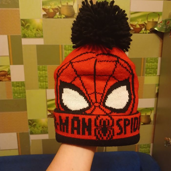 Шапка марвел тепла