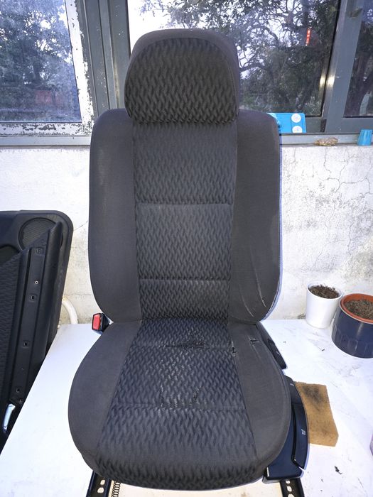 Bancos / Quartelas E46 Sedan