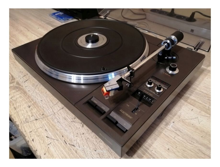 Gramofon tuner wzmacniacz głośniki Grundig