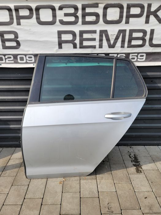 Двері задні ліві сірі VW golf 7 e golf