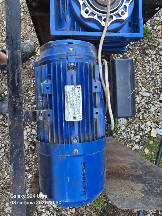 Silnik elektryczny 3 kW 230 V + przekładnia ślimakowa | Przerobiony z 400 V na 230 V