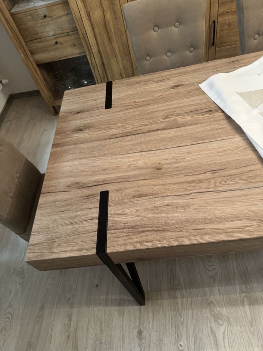 Stół nierozkładany