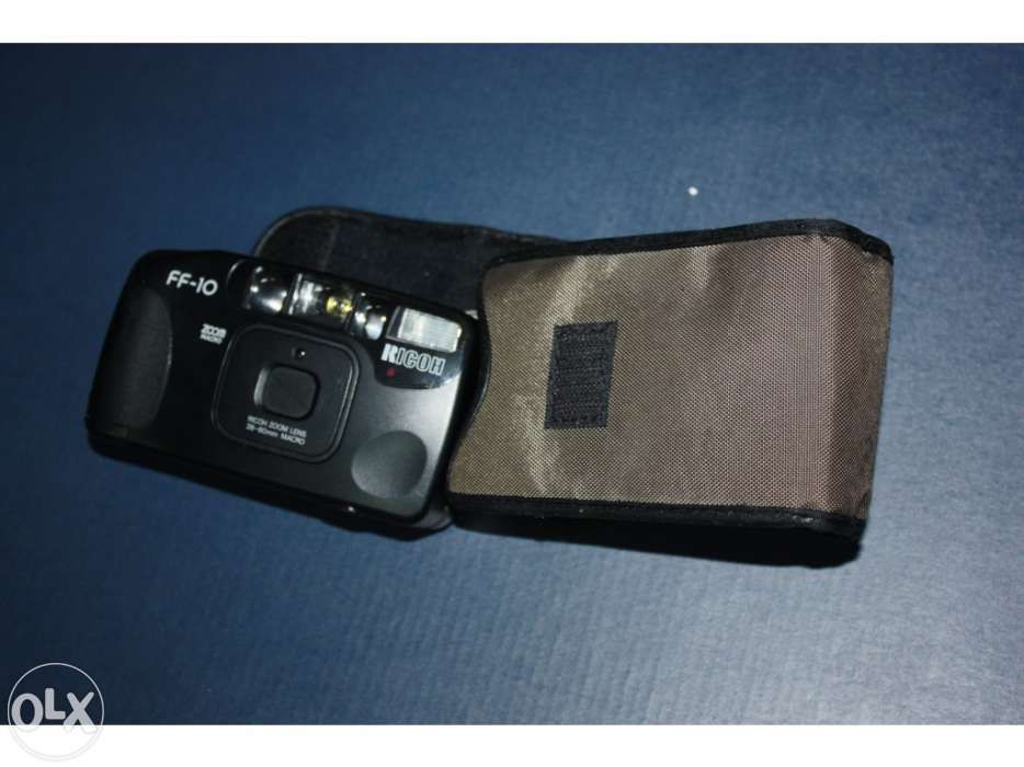 Máquina fotográfica Ricoh FF-10