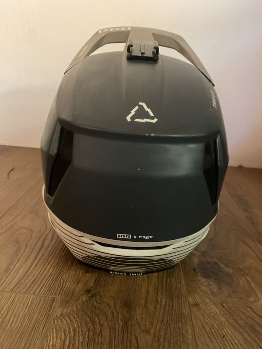 Capacete downhill/Enduro ION Scrub AMP tam. M