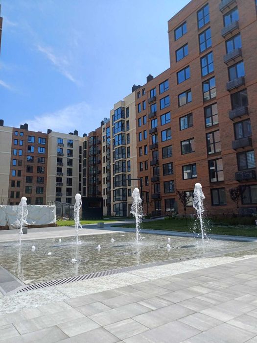 2-ох новобудова в ЖК Компас з паркомісцем та коміркою