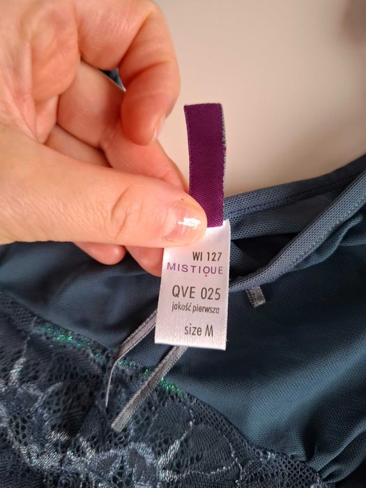 Koszulka do ciała rozmiar z metki M, Mistique