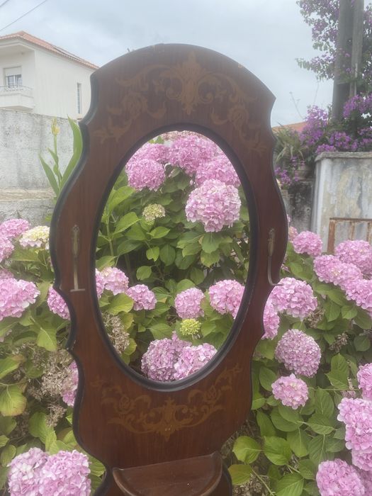 Movel bengaleiro