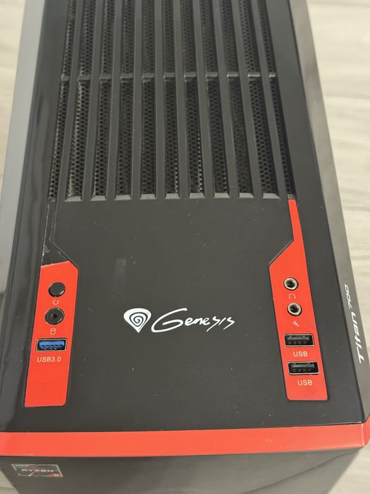 komputer gamingowy Genesis titan700