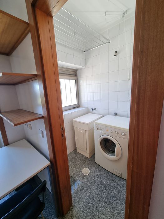 Aluga-se T1 | Hospital S. João - Universidades | Mobilado & Equipado