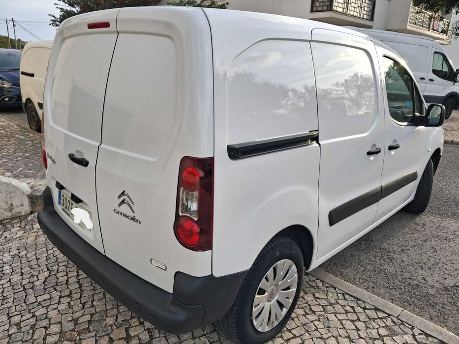 E-Berlingo Elétrica 2021 3 Lugares